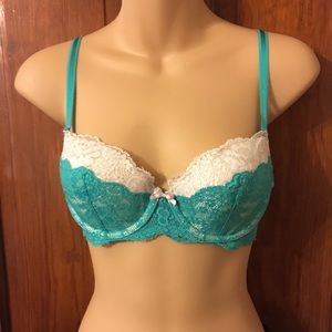 **FINAL PRICE** Victoria's Secret lace bra